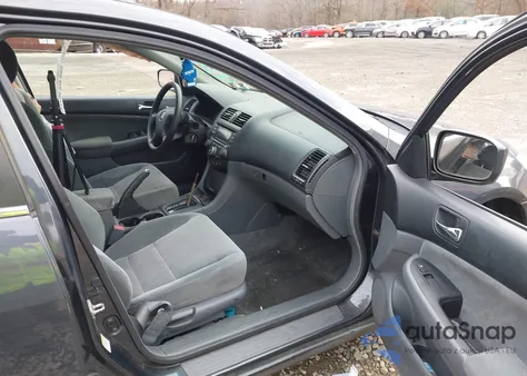 2005 Honda Accord 3.0 Lx z USA, uszkodzony, nr VIN 1HGCM66365A075911